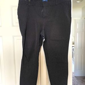 Old Navy Pixie pant black with mini white dots.